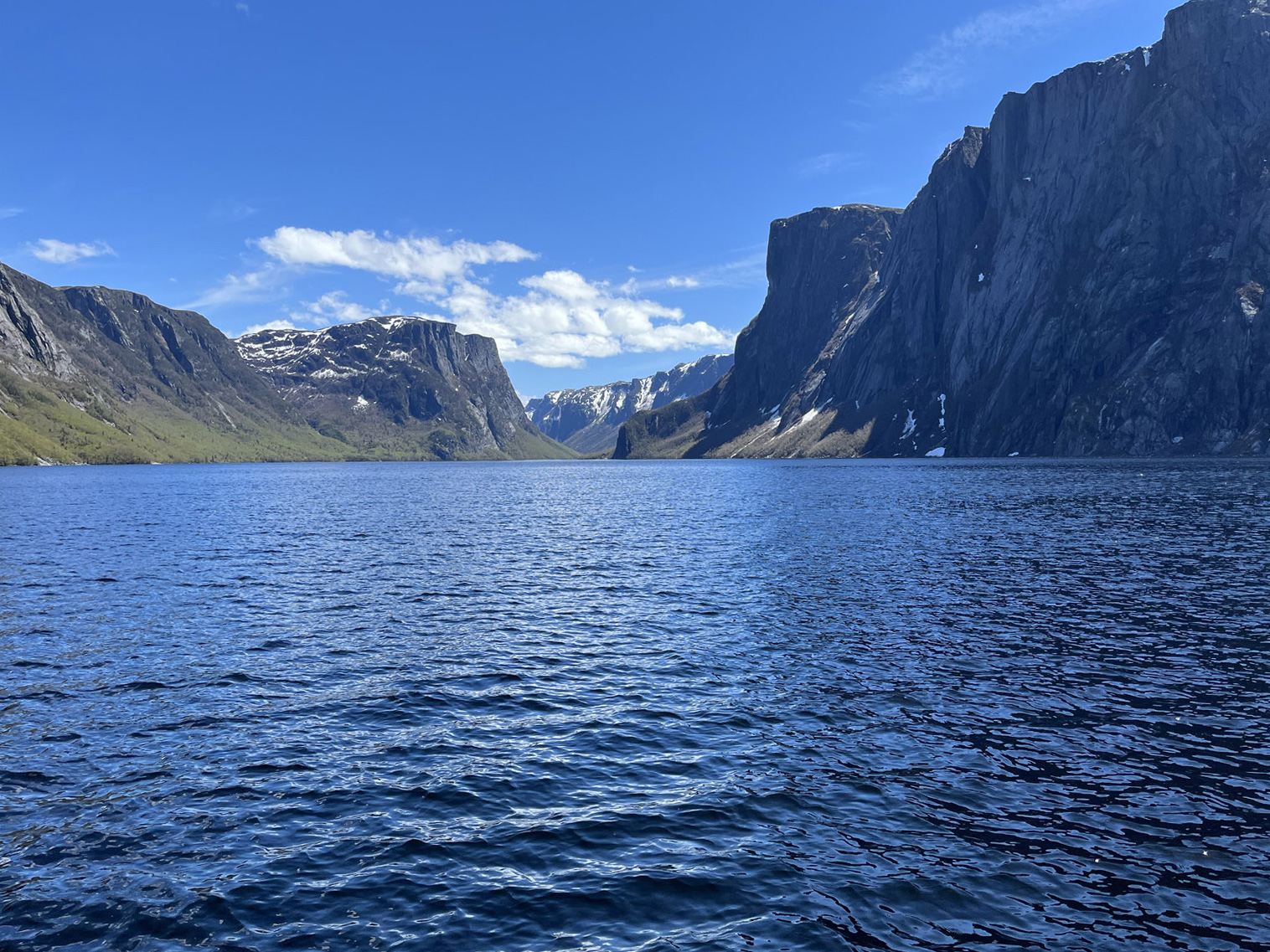 Etang de Western Brooke - Visite de Terre-Neuve et Labrador - Québec Le Mag