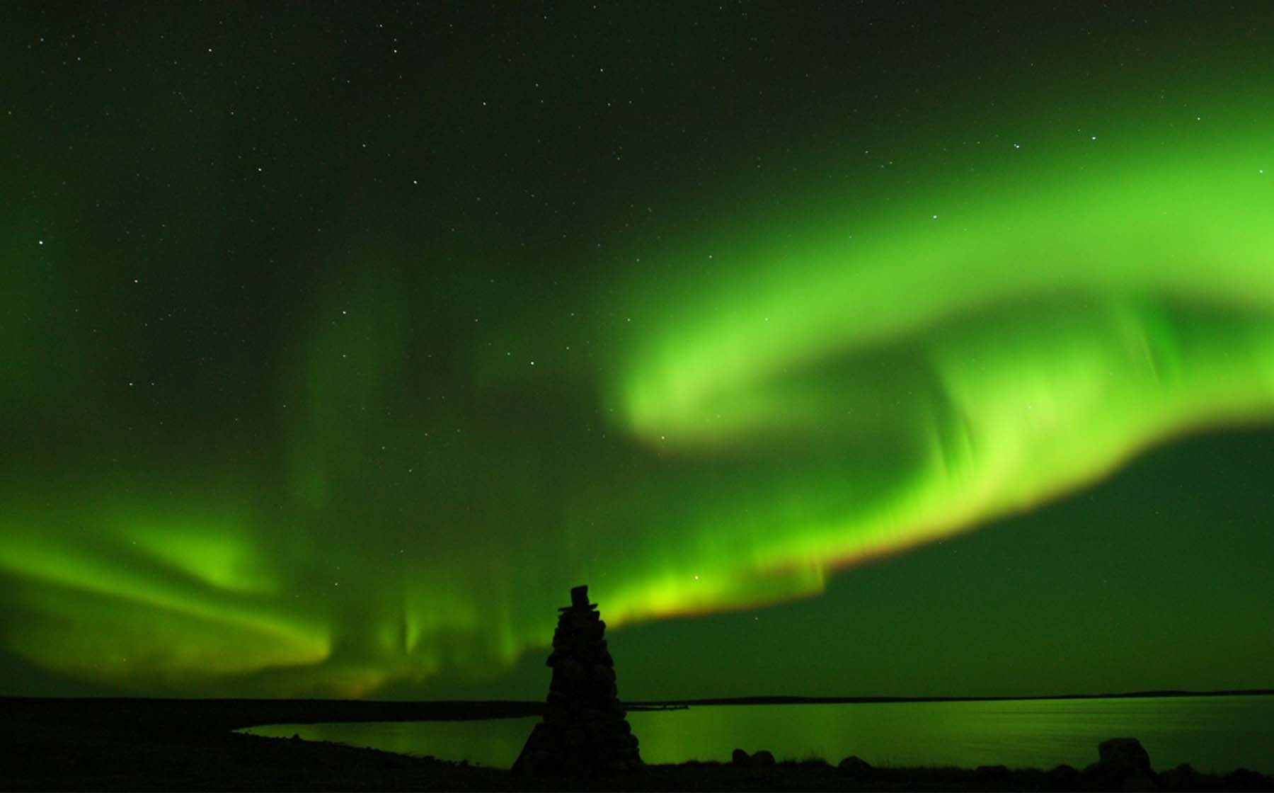 aurore-boreale-parc-pingaluit-nunavik-quebec-le-mag