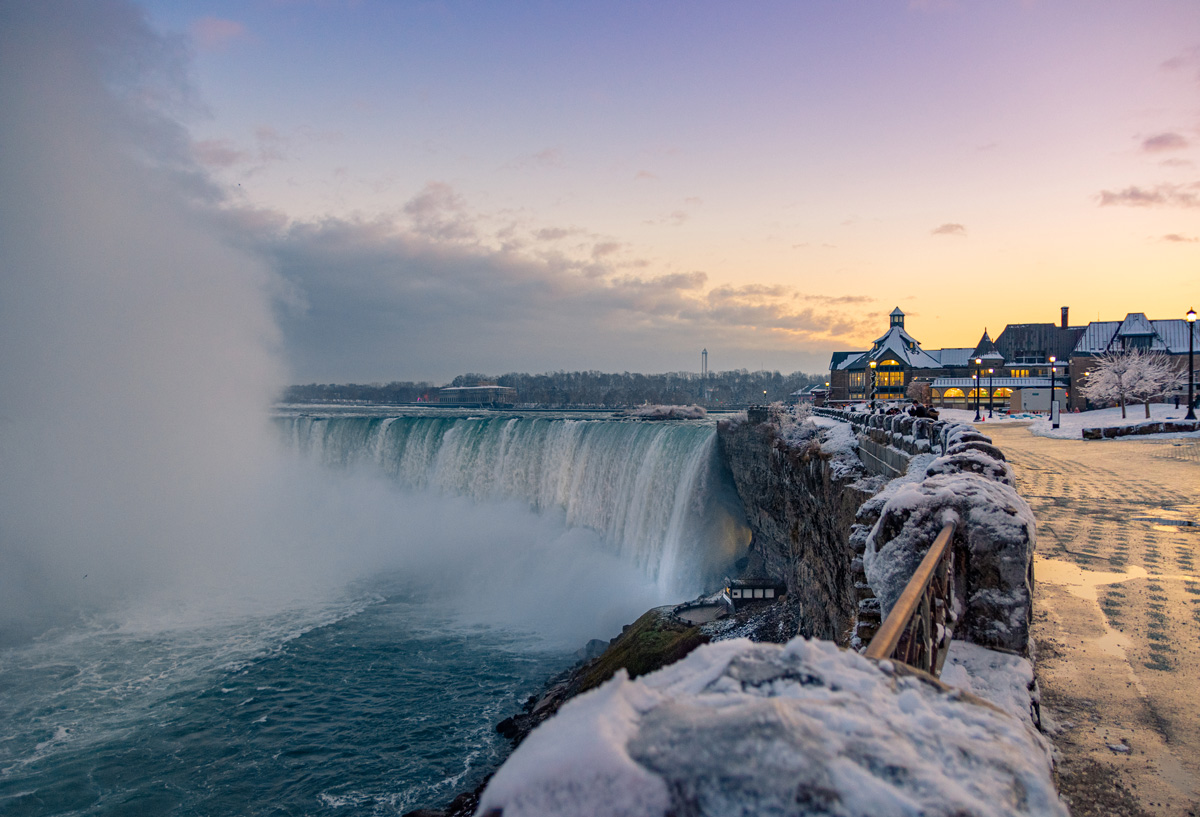 Les Chutes du Niagara l'hiver