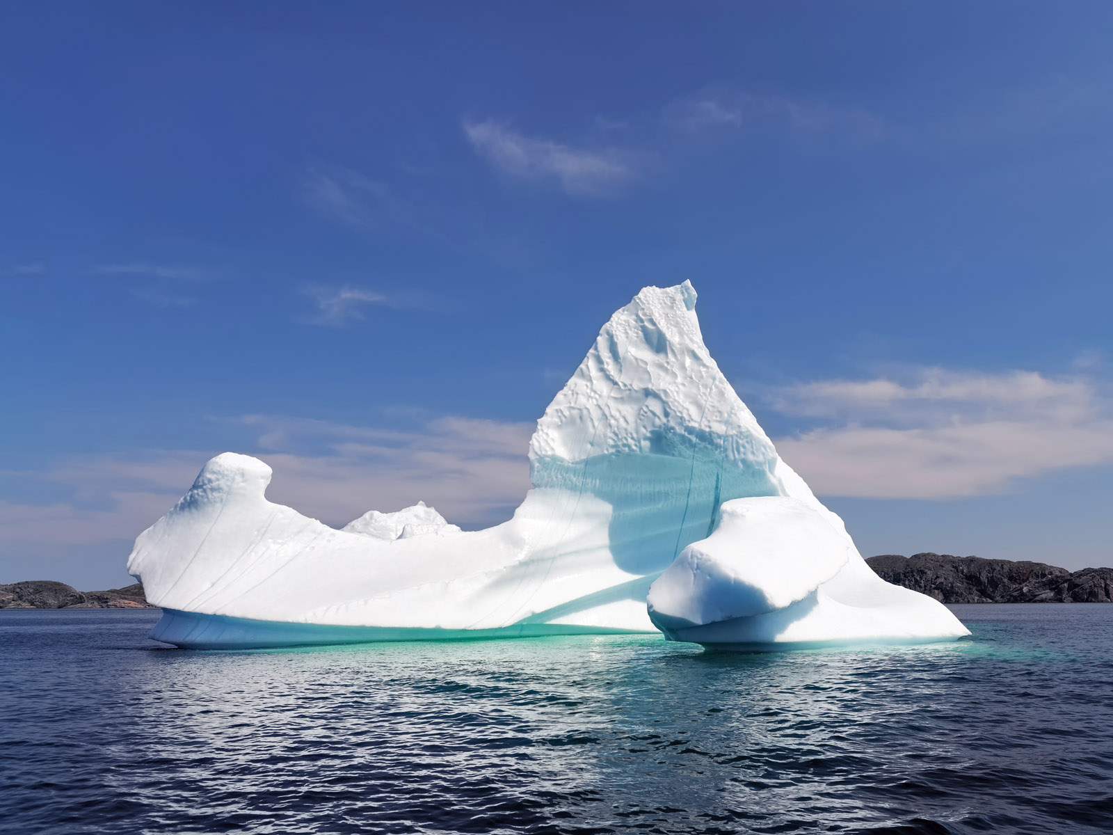 Iceberg près de Twillinggate, Terre-Neuve et Labrador - Québec Le Mag