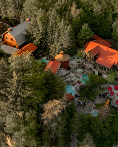 Vue aérienne - Scandinave Spa Mont-Tremblant, Vieux-Montréal, Whistler, Blue Montain