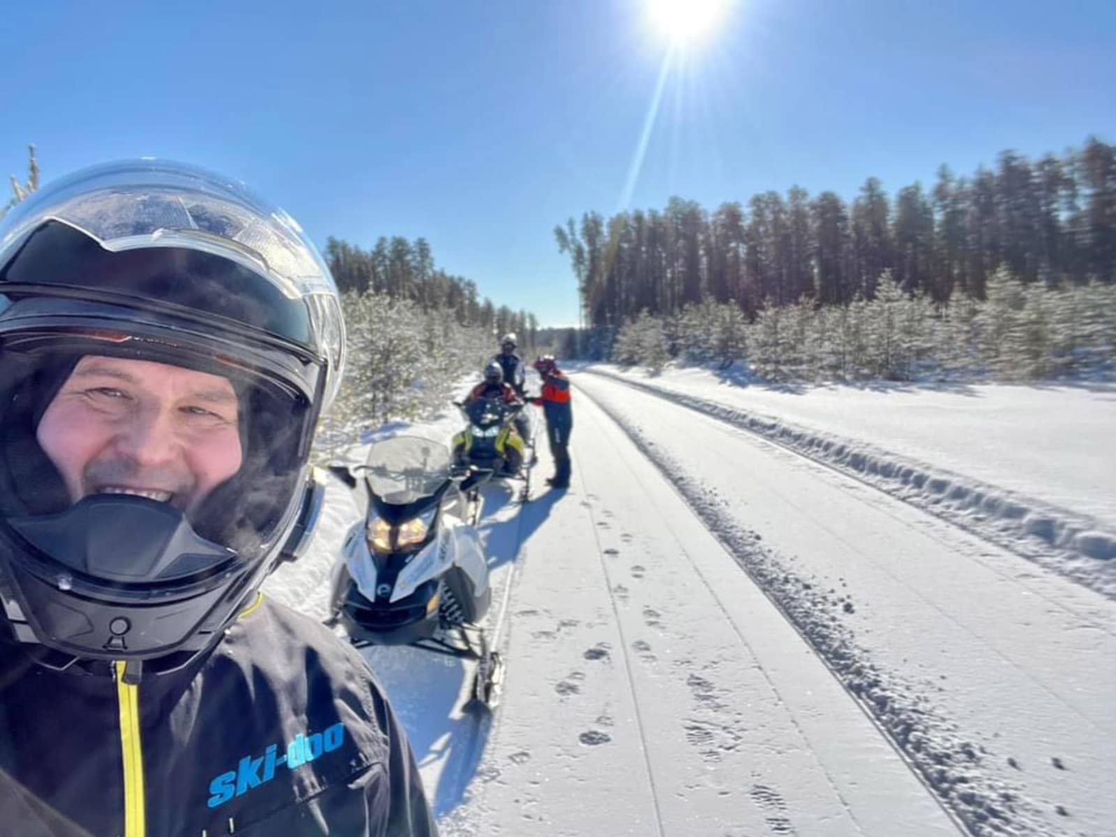 Motoneige au Québec avec Sentiers Coureurs des Bois
