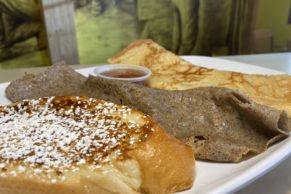 Crêpes - Binerie Mont-Royal, restaurant à Montréal