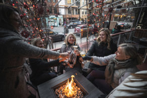 Terrasse du petit hôtel et Café Bierhoff Québec - Photo Andre-Olivier Lyra