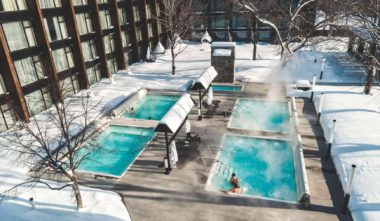 Pause bien-être en plein hiver dans le Paus Spa de l'Hôtel Gouverneur Saguenay - Hôtel de luxe au Québec