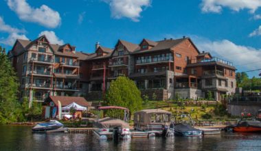 Viking Resort & Marina : un hotel dans les Laurentides