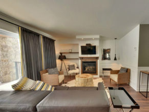 Domaine Nymark - Hébergement dans les Laurentides - Chambre Mountain View - Photo Mathieu Concept