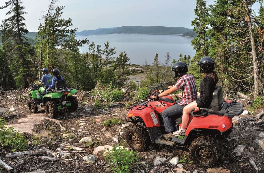 Ferme 5 Étoiles : promenade en couple dans les bois du Sacré-Coeur en Quad