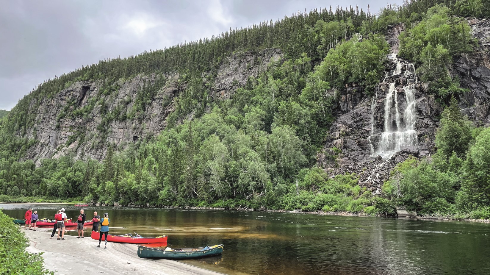 © Richard Rémy : pause kayak à un point d'eau