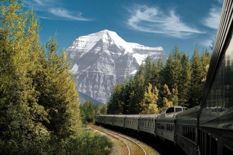 Traverser le Canada en train avec VIA Rail Québec le Mag