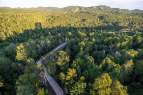 Vue aérienne du Sentier des cimes Laurentides