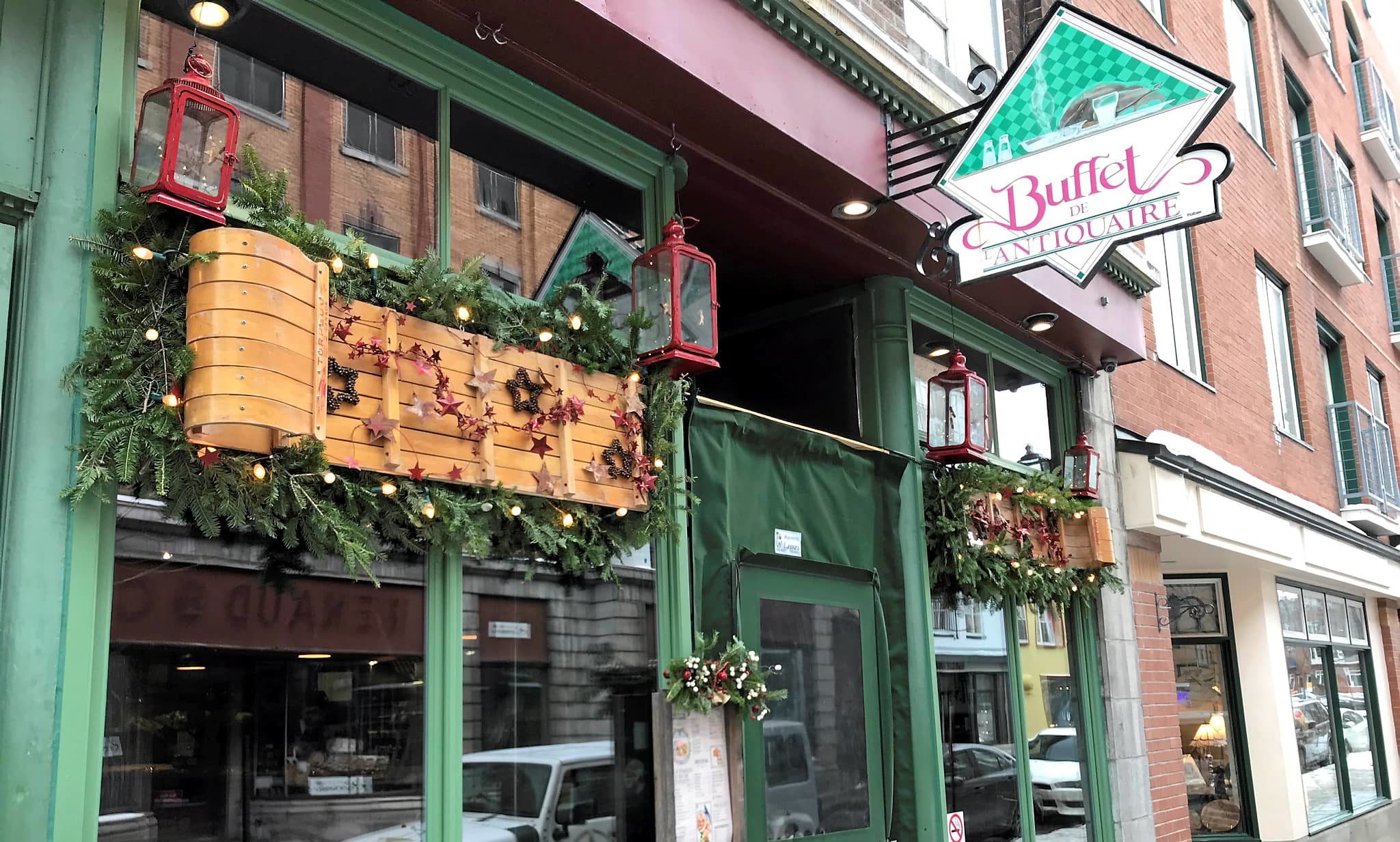 Visiter Québec - Le Buffet de l'Antiquaire - Restaurant de cuisine québécoise dans le Vieux Québec