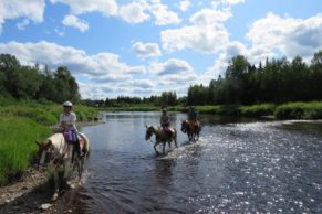 Equitation - Activité estivale - Chalets Villégiature et Pourvoirie Daaquam