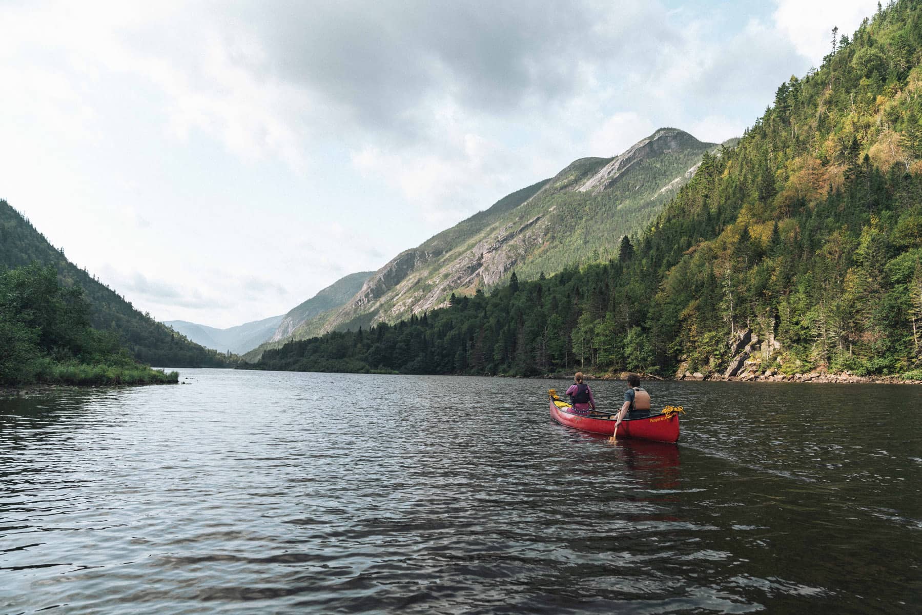 Charlevoix activité été : kayak à Saint-Aimé-des-Lacs - Photo Tourisme Charlevoix