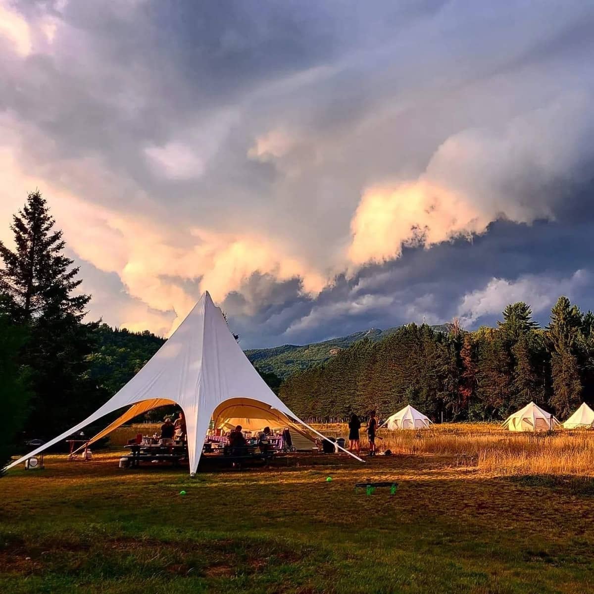 Hôtel Uniq - Un des plus beaux hôtels des Laurentides - Photo Nathalie Beauchamps
