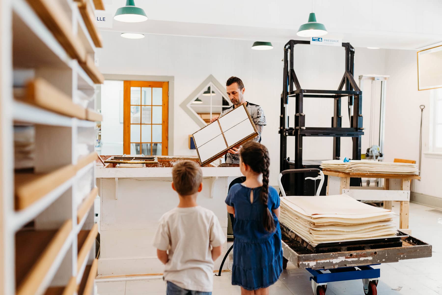 La Papeterie Saint-Gilles : une pépite du patrimoine à visiter lors de votre séjour à Charlevoix - Photo Tourisme Charlevoix / Joannie Fillion