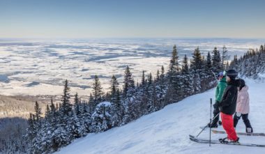 Faire du ski au Québec - Piste de ski du Massif de Charlevoix - Jean-Sébastien Chartier-Plante