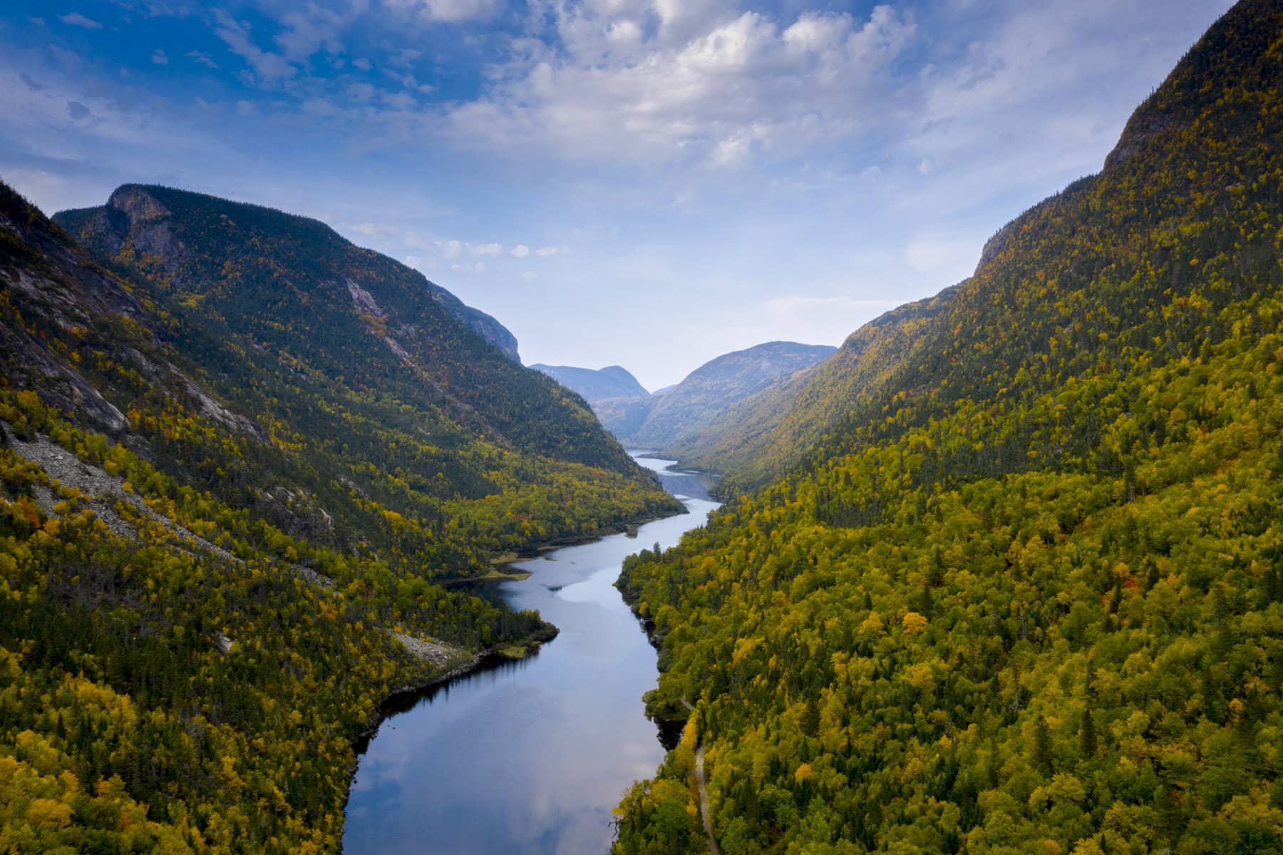 Hautes-Gorges de la Malbaie - Charlevoix en automne - Photo Mario Faubert