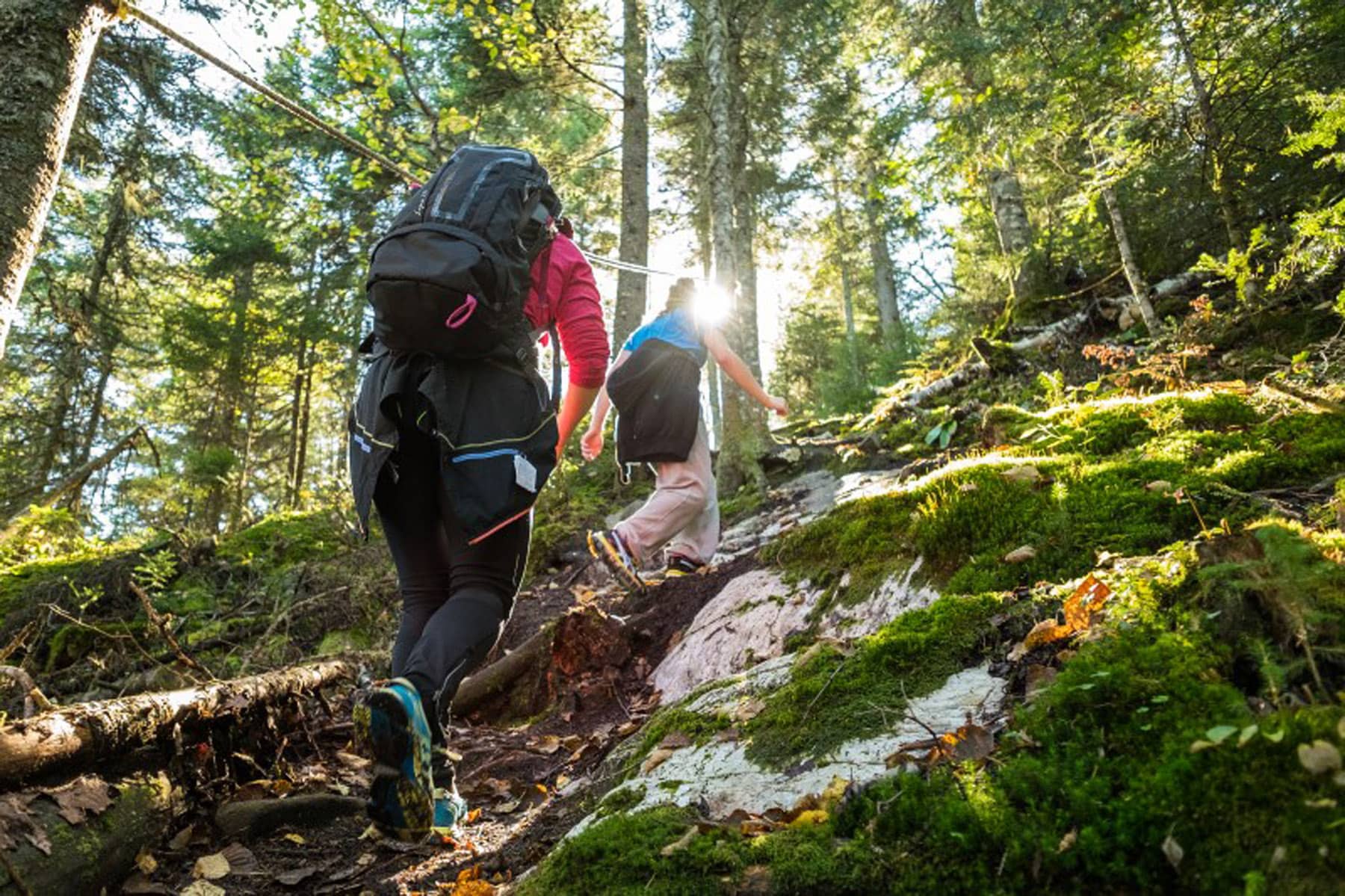 Randonnée dans le Parc Régional Montagne du Diable - Photo Québec Aventure Plein Air