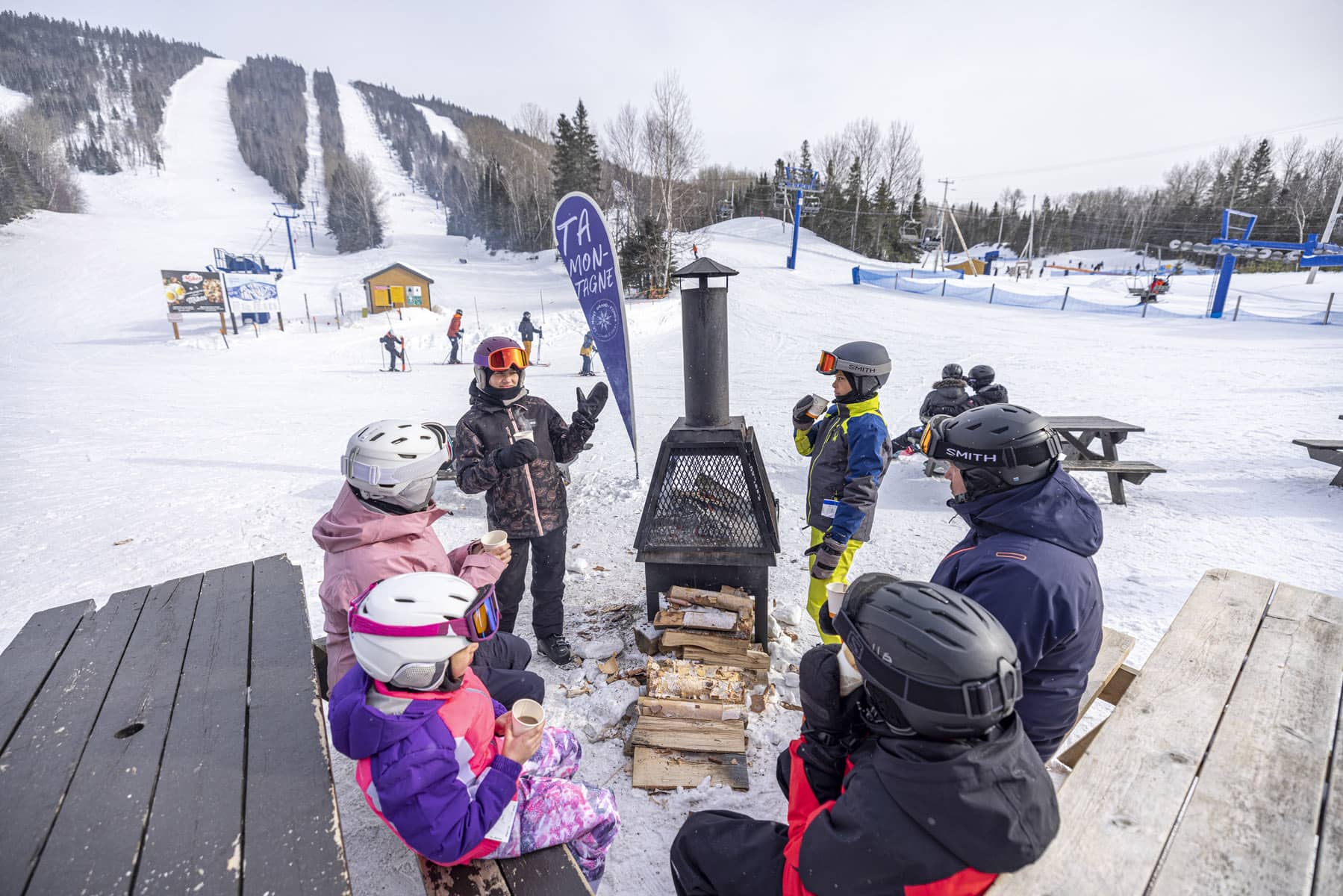 Faire du ski au Québec - Piste de ski de Mont Grands-Fonds, Charlevoix - Photo André-Olivier Lyra