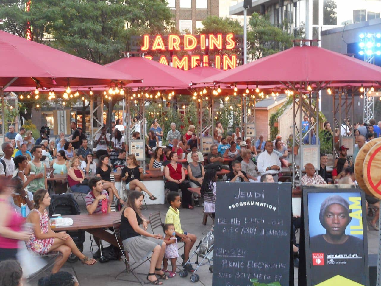 Visiter Montréal : Quartier latin - Photo Jean Gagnon