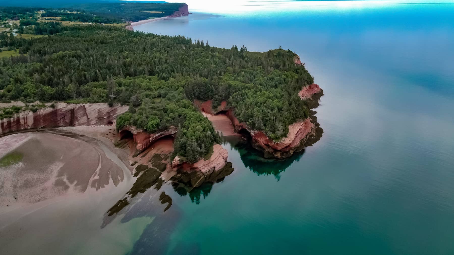 Caves Marines de St. Martins / Road trip au départ de Québec dans le Nouveau Brunswick - Photo Tourisme Nouveau-Brunswick