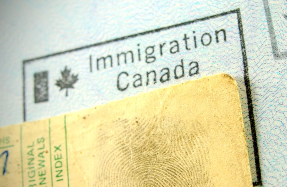 Visa Québec : tampon sur un passeport