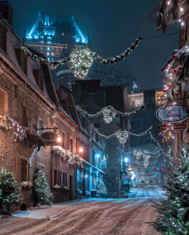 Visiter Québec en hiver - Vue du Château Frontenac depuis le Quartier du Petit Champlain - Photo : Destination Québec Cité