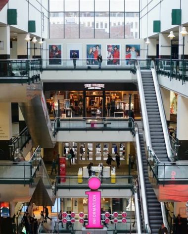 Montpellier souterrain - Centre Eaton - Photo Panoramio
