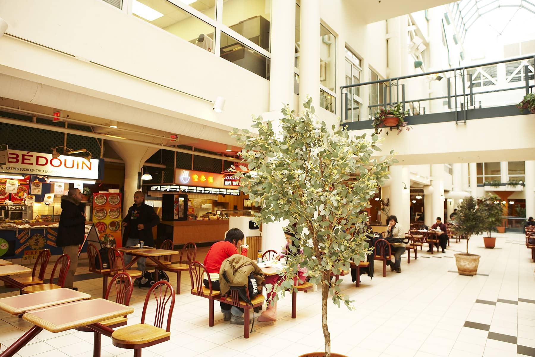 Montréal rue Sainte-Catherine - Photo Pierre-Luc Dufour Tourisme Montréal