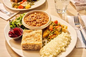 Le Buffet de l'Antiquaire Québec - Assiette québécoise