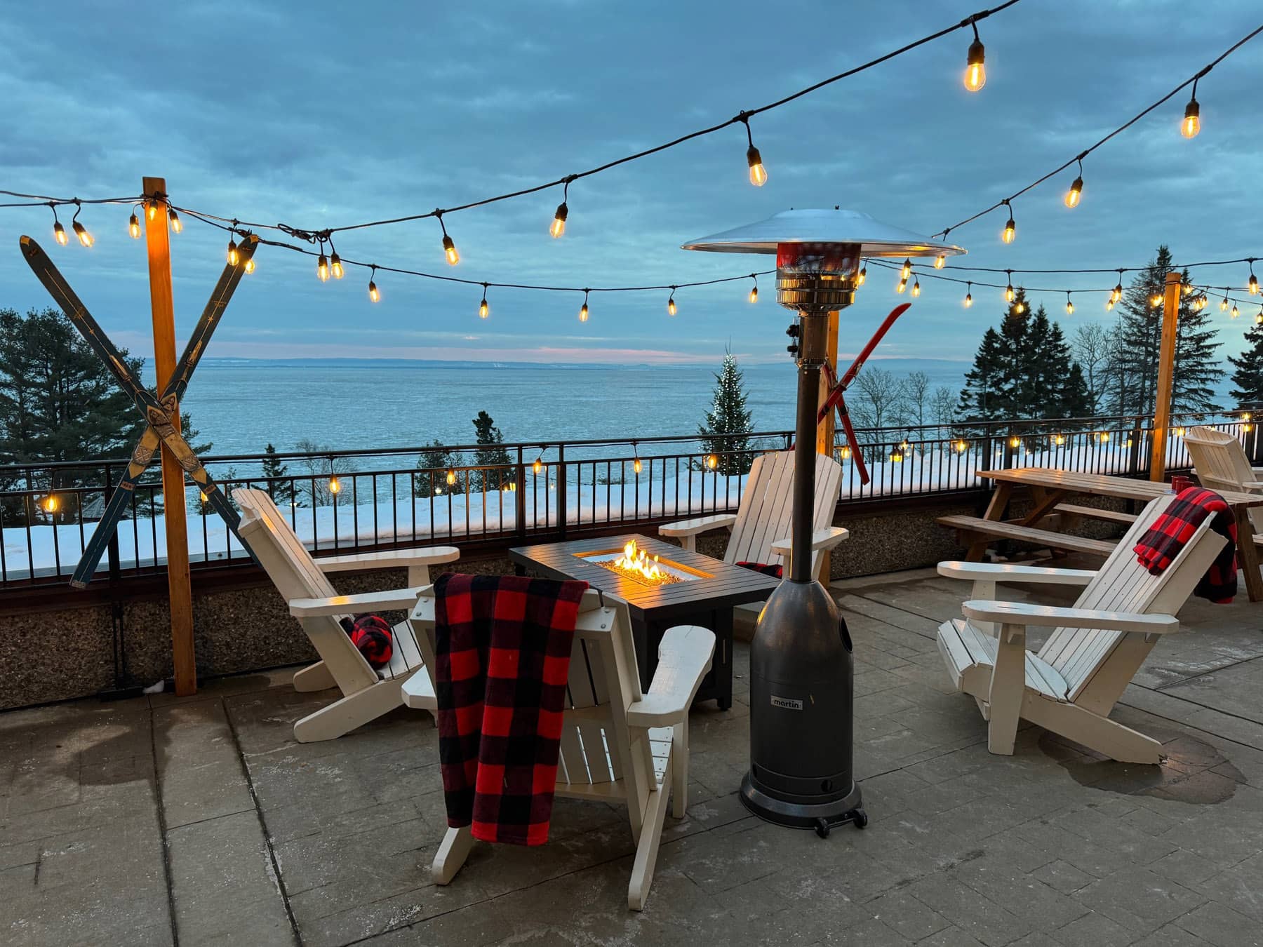 Terrasse du Fairmont Le Manoir Richelieu - Photo Francis Globetrotteur