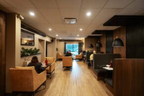 Auberge Ambassadeur (Amqui, Gaspésie) - Photo Céline Tan Hsuan