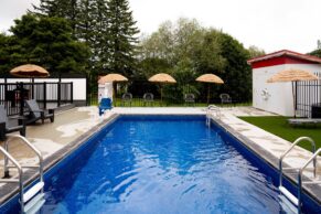 Auberge Ambassadeur (Amqui, Gaspésie) - Photo Céline Tan Hsuan