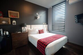 Auberge Ambassadeur (Amqui, Gaspésie) - Photo Céline Tan Hsuan