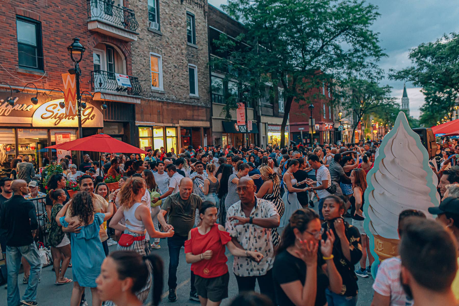 Promenade Wellington, Montréal - Rue piétonne - Photo Caroline Perron Photographies
