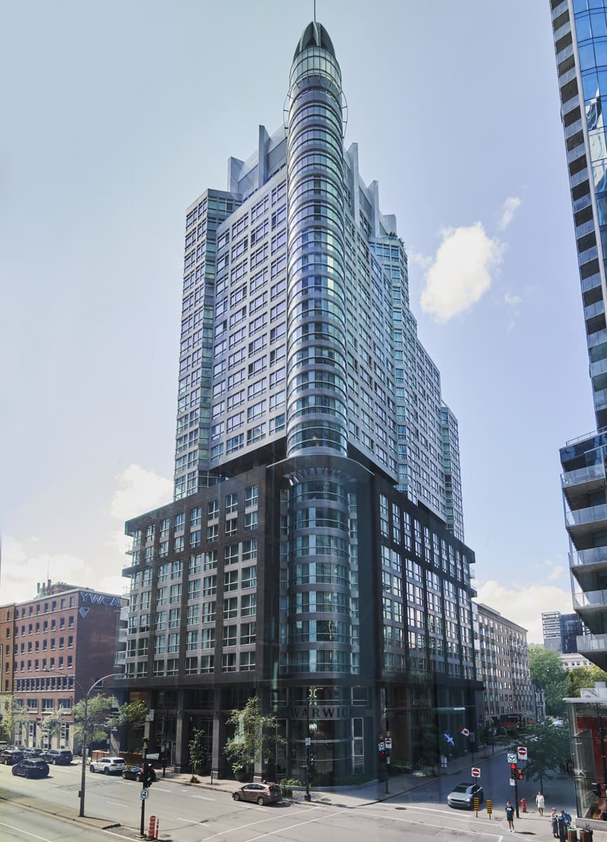 Warwick Le Crystal (Montréal) - Extérieur
