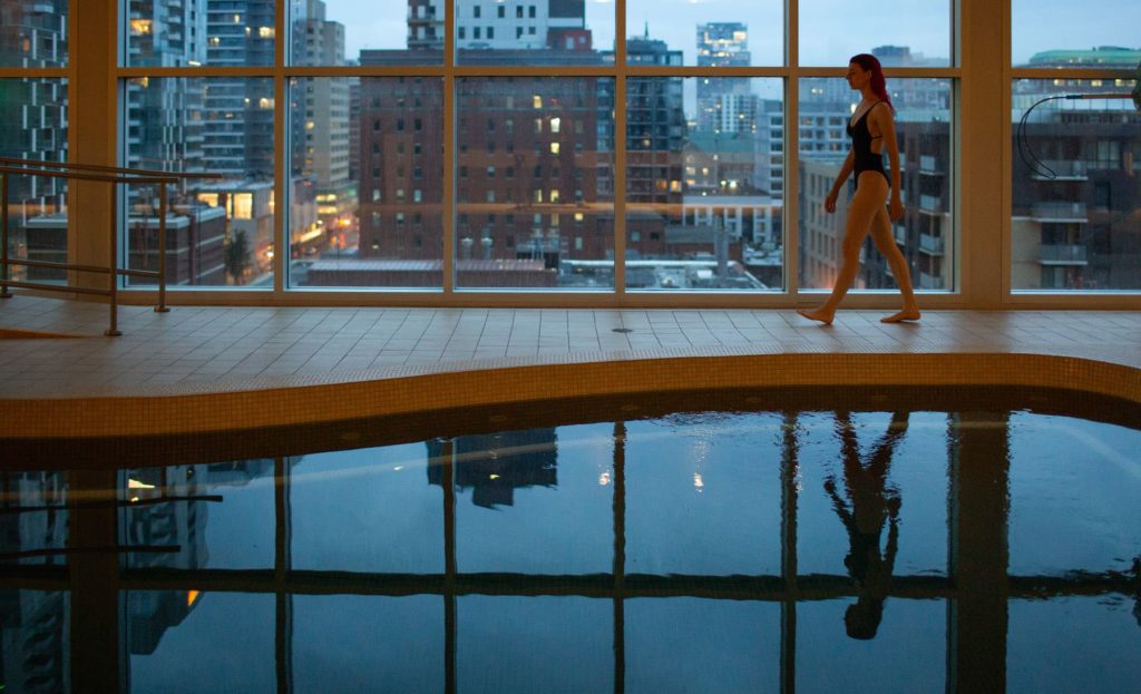 Warwick Le Crystal (Montréal) - Piscine
