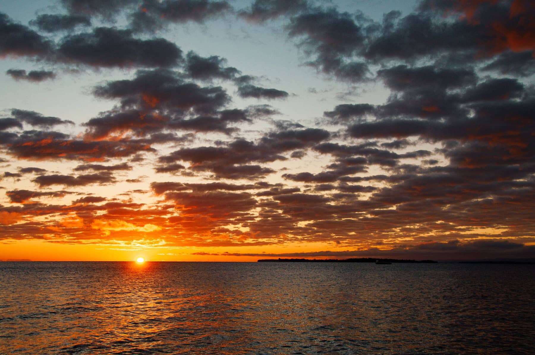 Coucher de soleil sur le Saguenay - Photo OYE