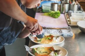 Au Pied de Cochon - Restaurant incontournable à Montréal