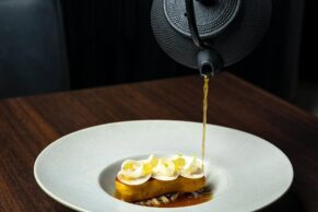 Bouillon Bilk - Restaurant gastronomique Rue Ste-Catherine, Montréal