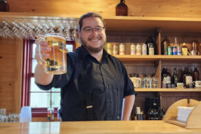 Taverne de Gaspé, Berceau du Canada