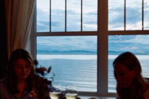Restaurant April - Auberge sur Mer, Notre-Dame-du-Portage - Bas-Saint-Laurent, Québec