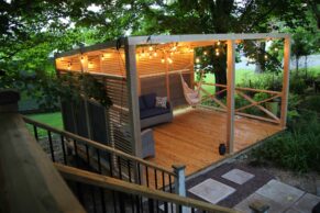 Auberge Comme au Premier Jour - Terrasse