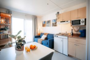 Navigateur Ste-Luce - Hébergement en maisons et cabines sur la plage au Bas-Saint-Laurent (Québec maritime)