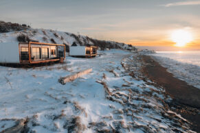 PAnora Loges Fluviales - Hébergement insolite en Gaspésie, Québec - Photo Jonanthony James