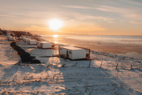 PAnora Loges Fluviales - Hébergement insolite en Gaspésie, Québec - Photo Jonanthony James
