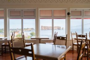 Hôtel Le Mirage (Percé, Gaspésie) - Photo Céline Tan Hsuan