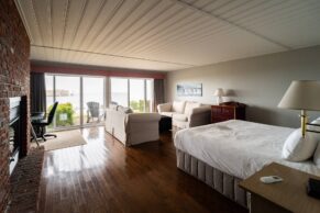 Hôtel Le Mirage (Percé, Gaspésie) - Photo Céline Tan Hsuan