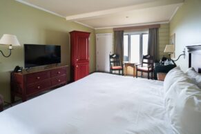 Hôtel Le Mirage (Percé, Gaspésie) - Photo Céline Tan Hsuan